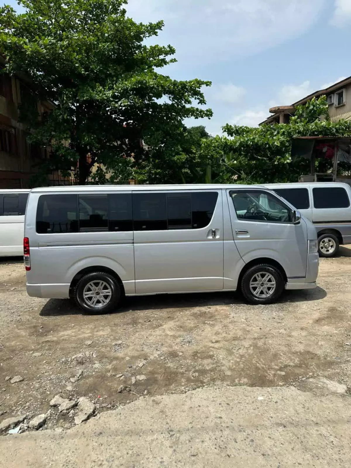 Toyota Hiace   - 2008