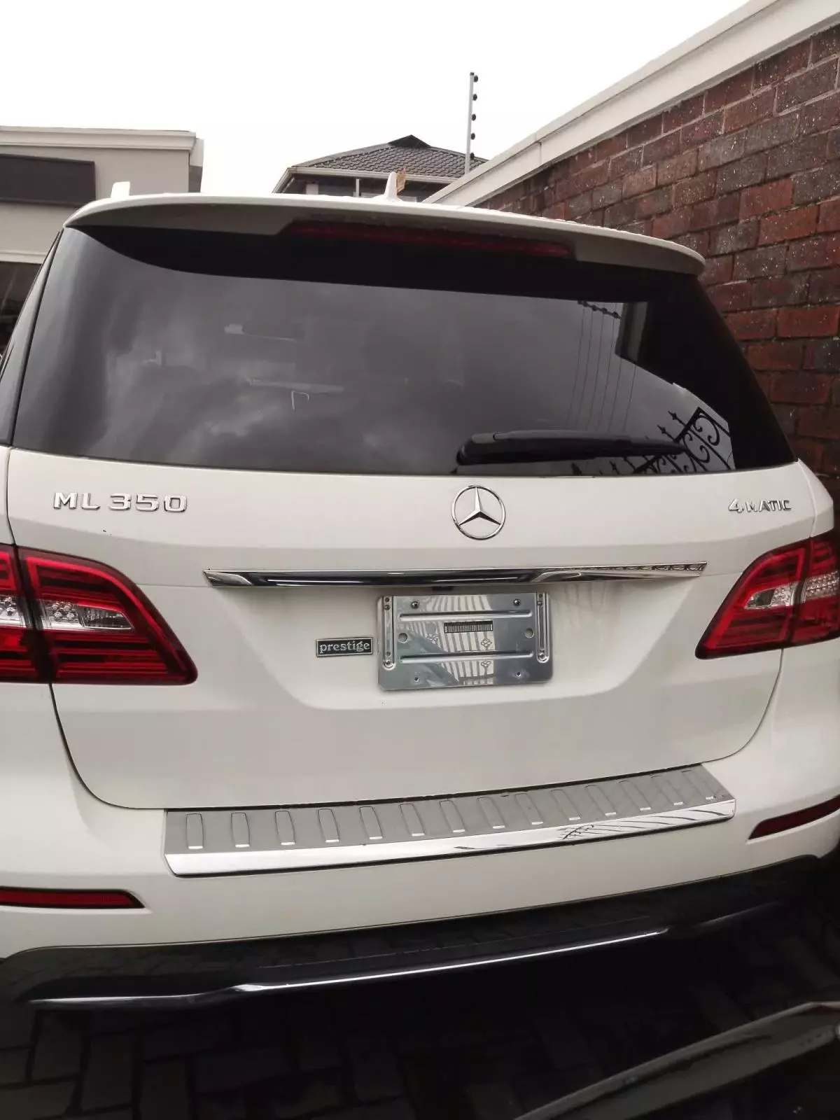 Mercedes-Benz ML 350   - 2012