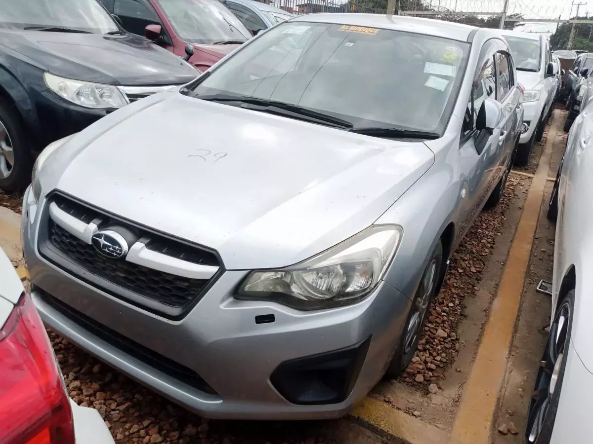 Subaru Impreza   - 2013