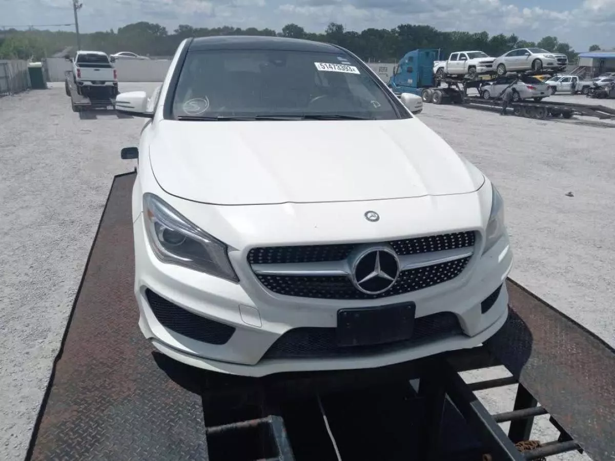 Mercedes-Benz CLA 250   - 2015