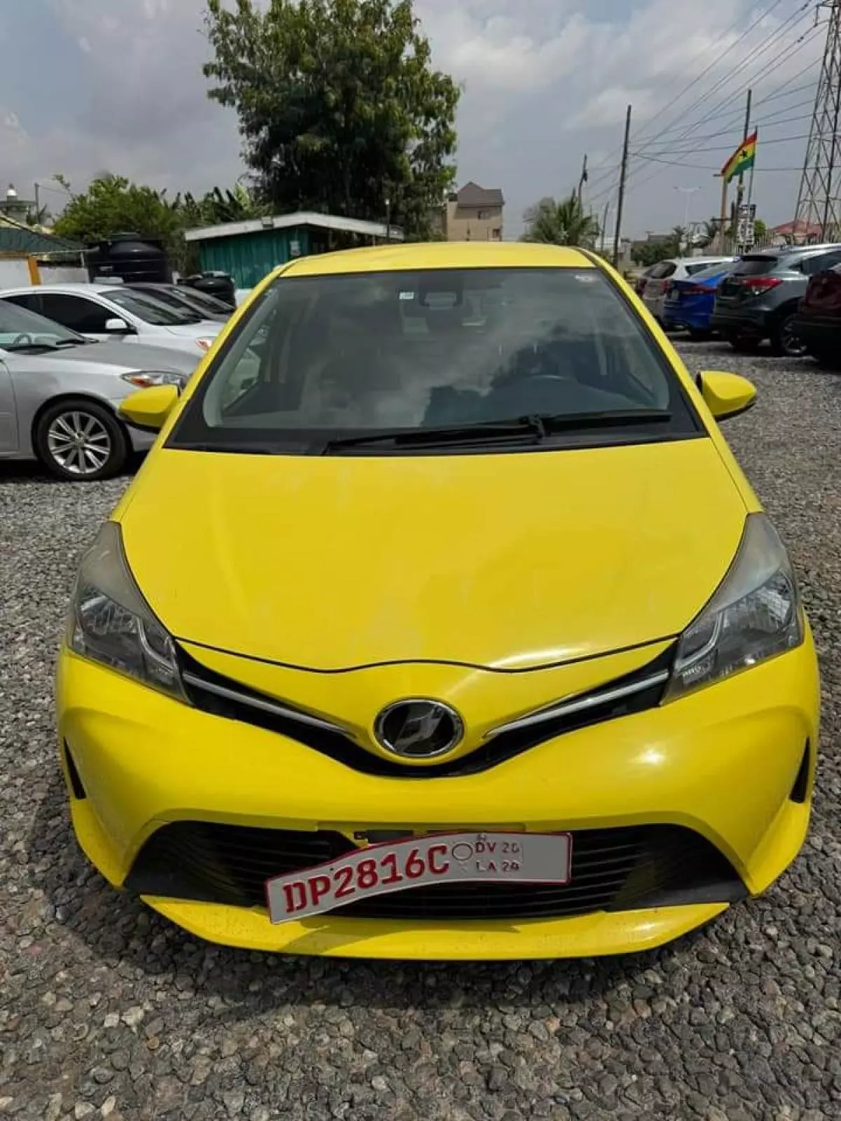 Toyota Vitz   - 2015