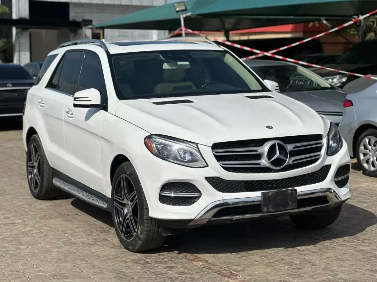 Mercedes-Benz GLE 350   - 2017