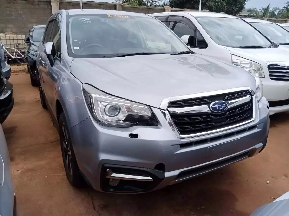 Subaru Forester   - 2015