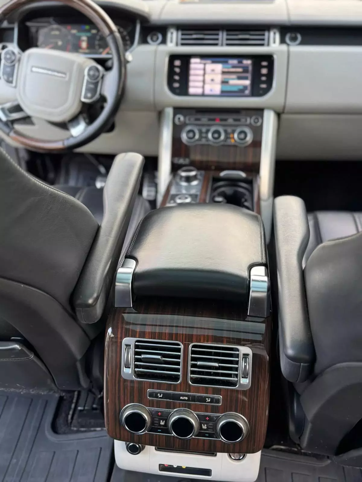 Land Rover Range Rover Autobiography   - 2013