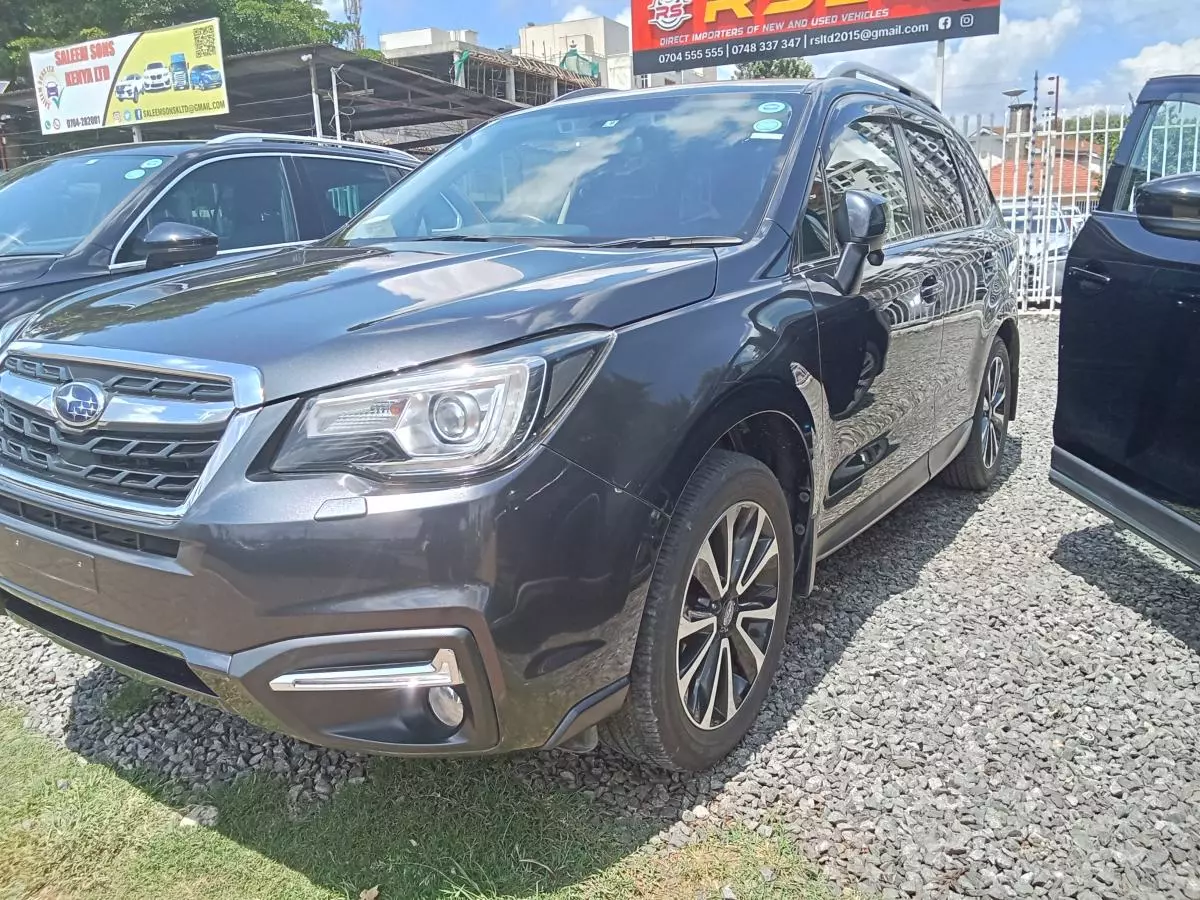 Subaru Forester   - 2017