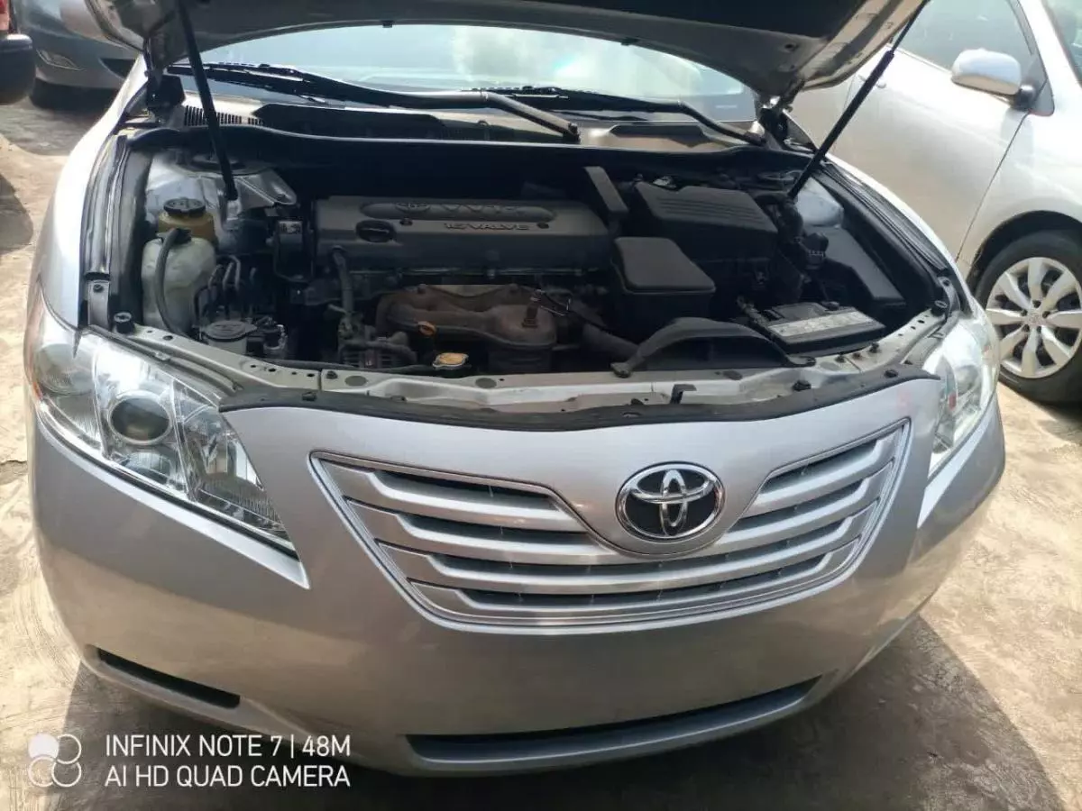 Toyota Camry - 2008