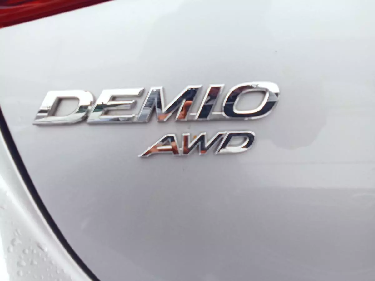 Mazda Demio   - 2017