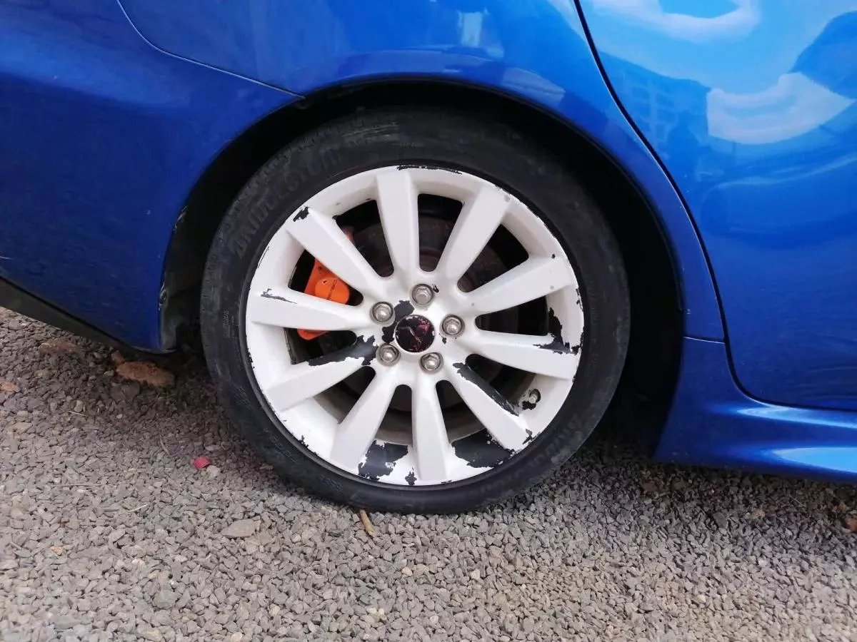 Mitsubishi Lancer - 2012
