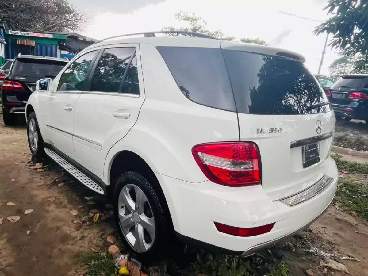 Mercedes-Benz ML 350   - 2009