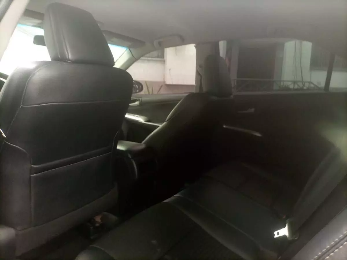 Toyota Camry - 2012