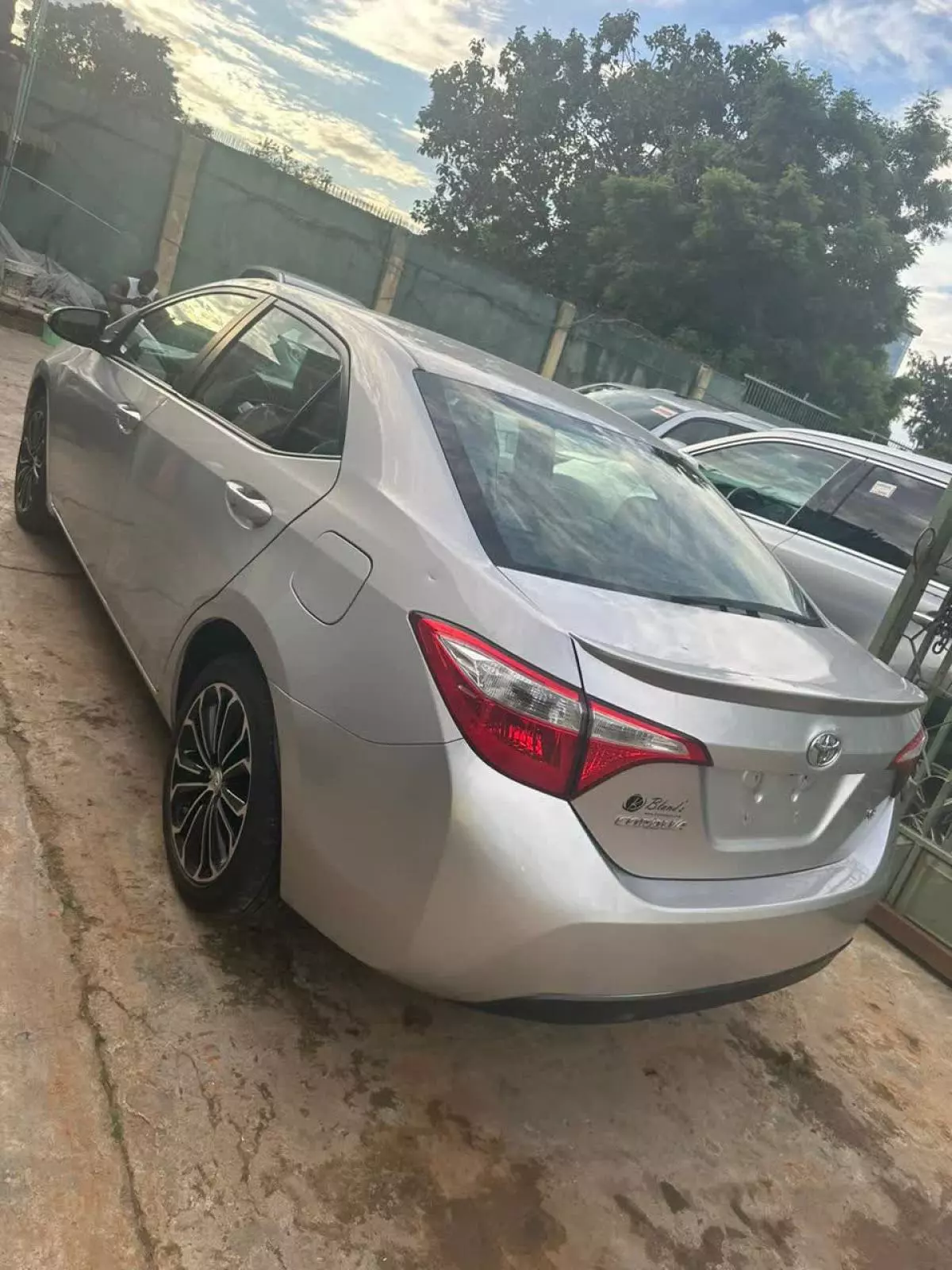 Toyota Corolla   - 2015