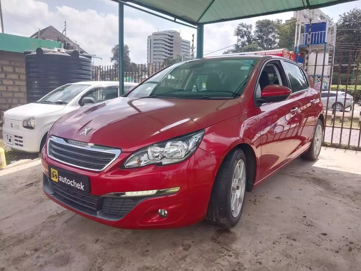 Peugeot 308   - 2015