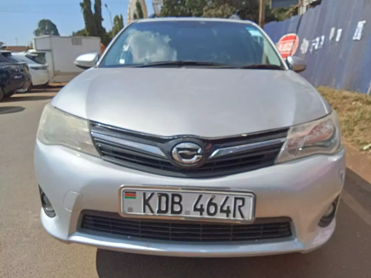 Toyota Fielder    - 2014