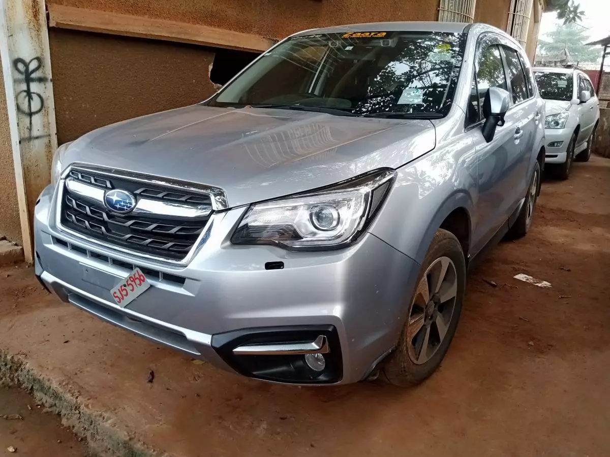 Subaru Forester   - 2015