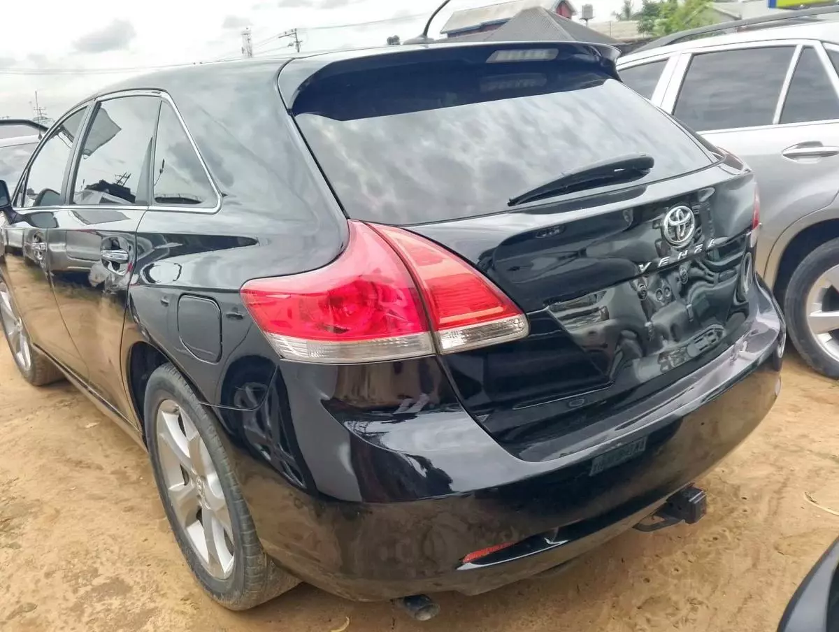 Toyota Venza   - 2009