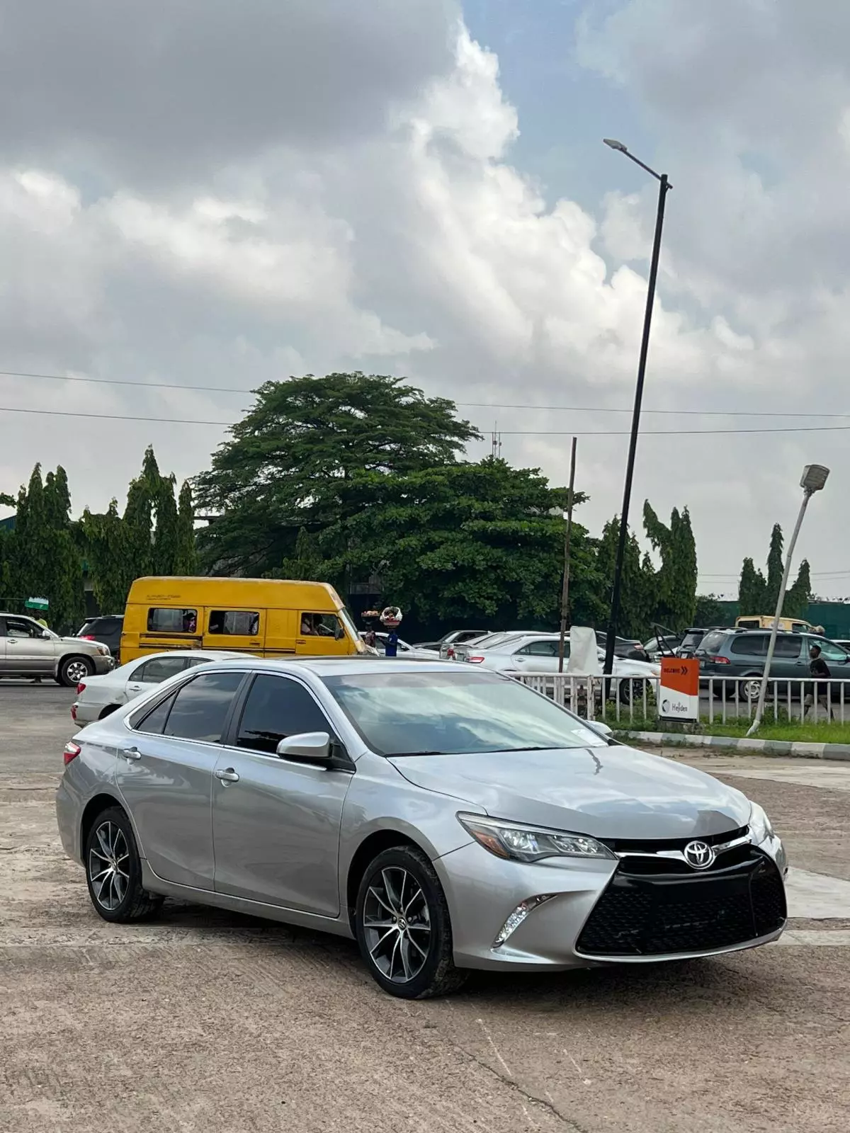 Toyota Camry   - 2015