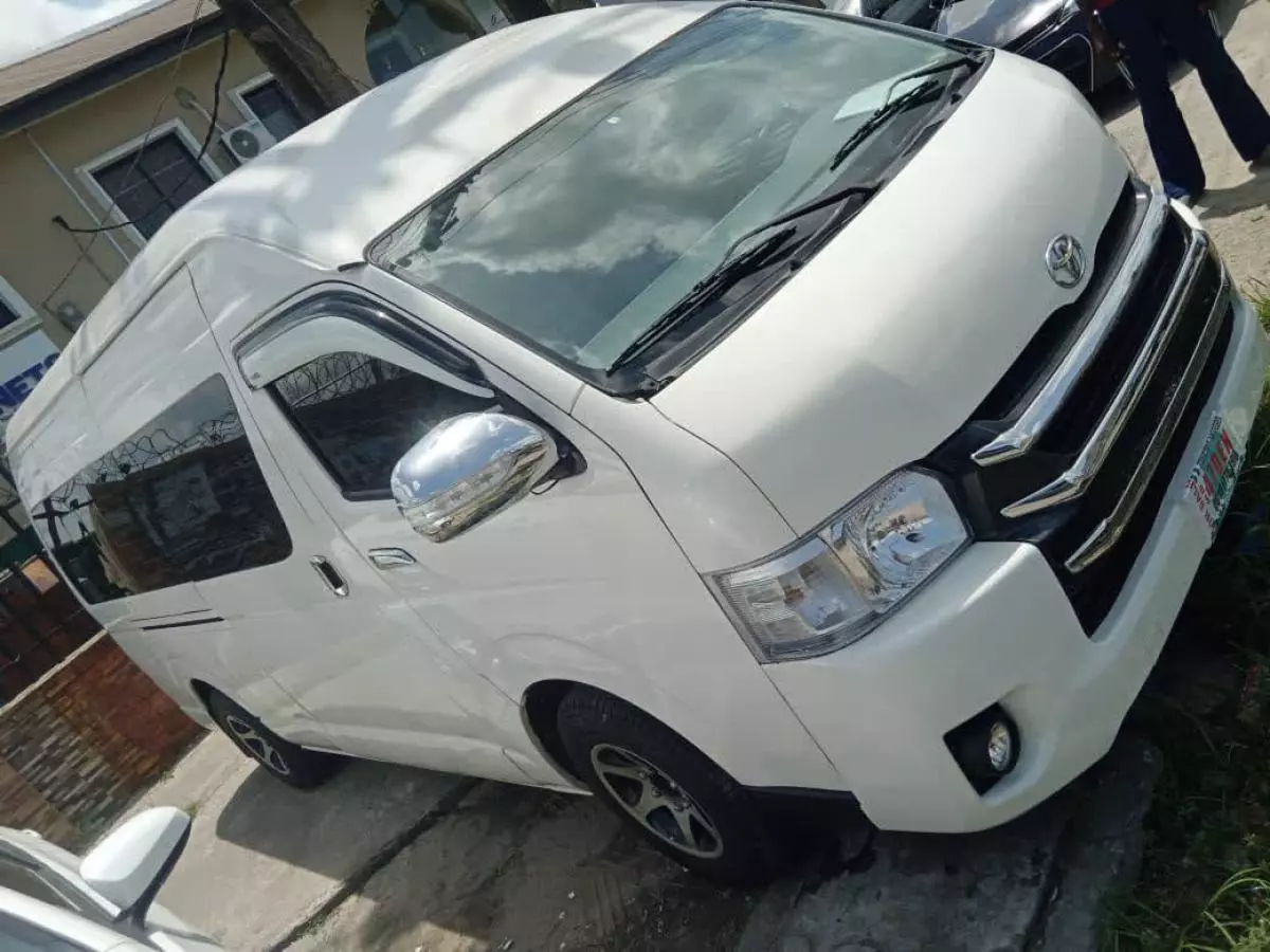 Toyota Hiace   - 2006