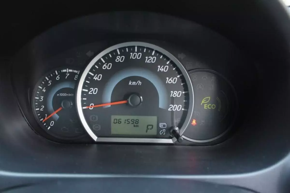 Mitsubishi Mirage - 2015