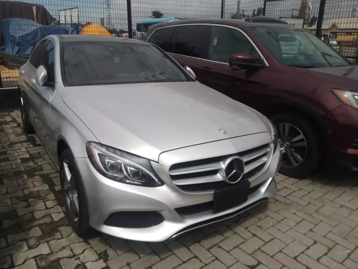 Mercedes-Benz C 300   - 2016