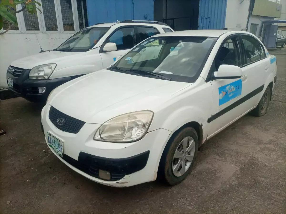 KIA Rio   - 2009