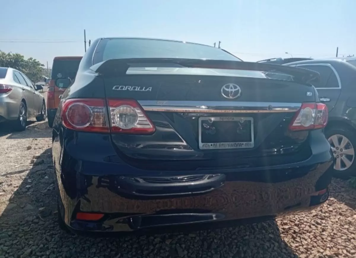 Toyota Corolla   - 2013