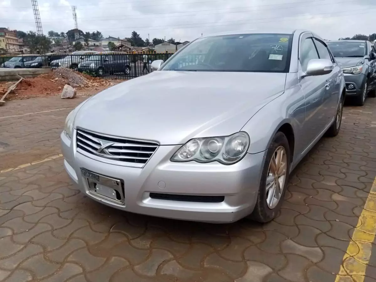 Toyota Mark X   - 2009