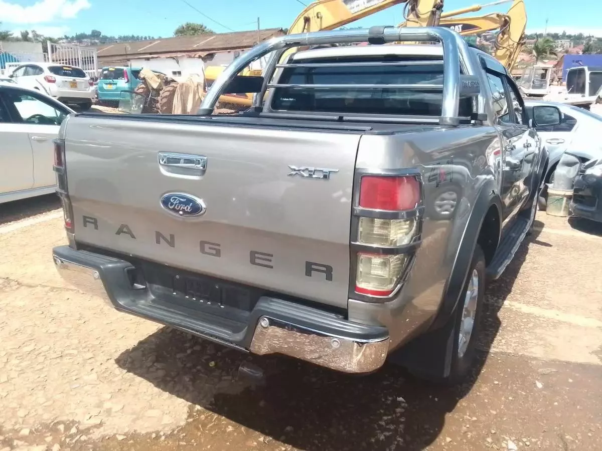 Ford Ranger   - 2015