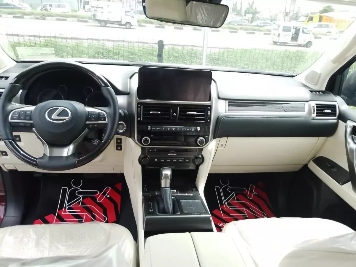 Lexus GX 460   - 2022