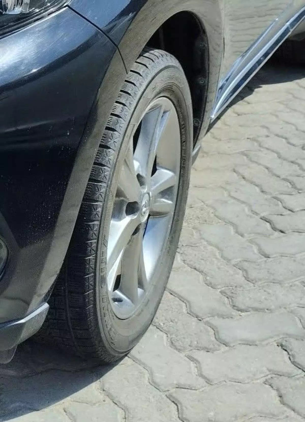 Toyota Harrier - 2016