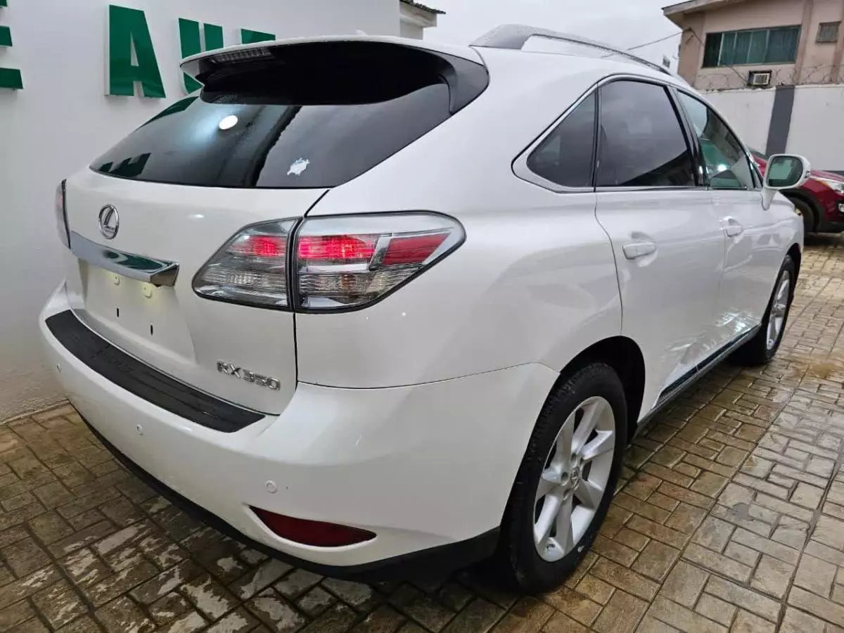 Lexus RX 350   - 2012