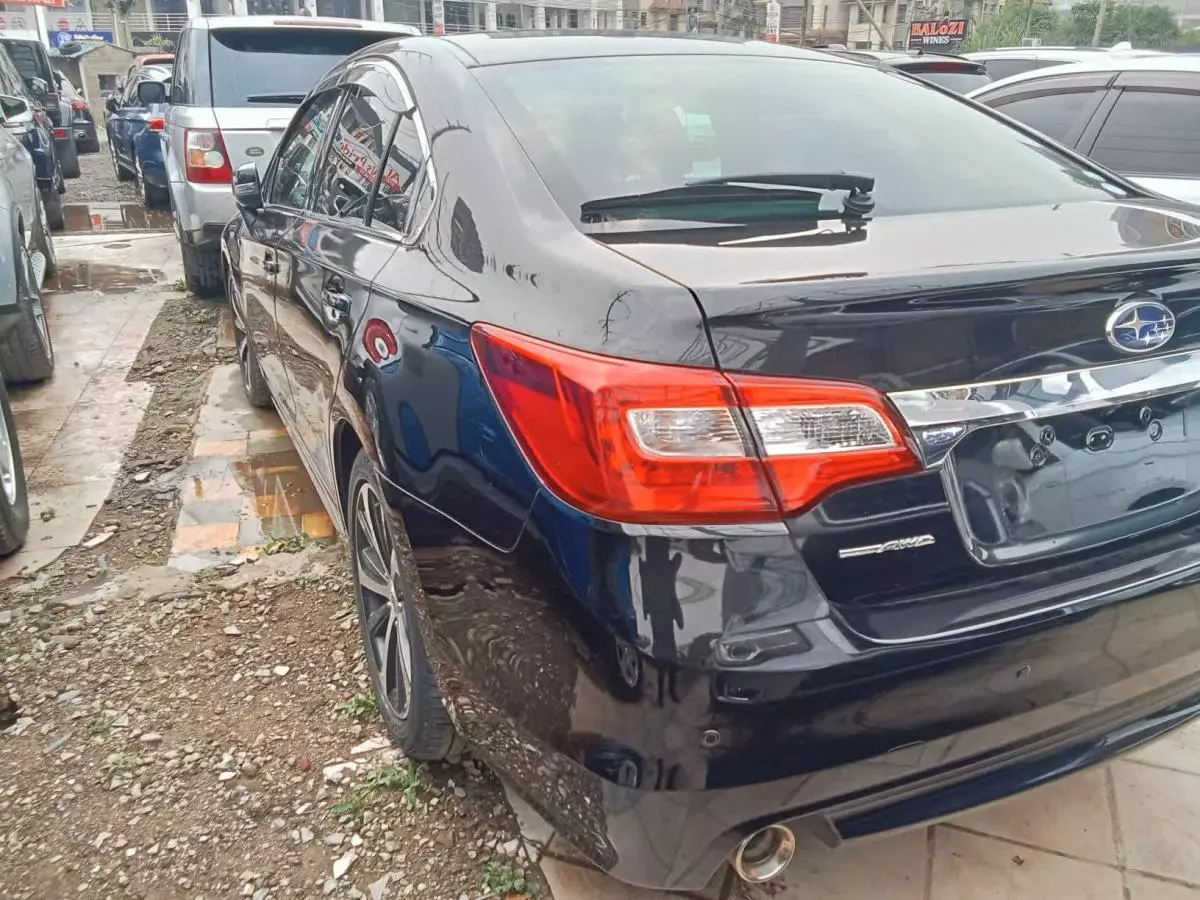 Subaru Legacy B4   - 2016