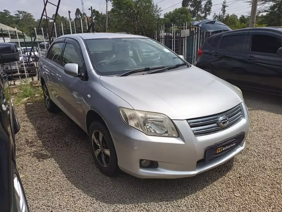 Toyota Axio  - 2010