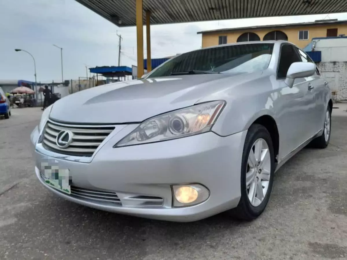 Lexus ES 350   - 2009