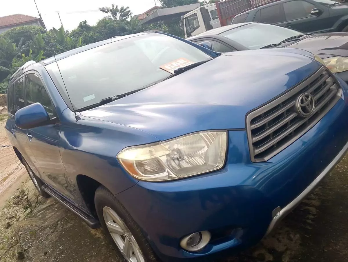 Toyota Highlander   - 2008