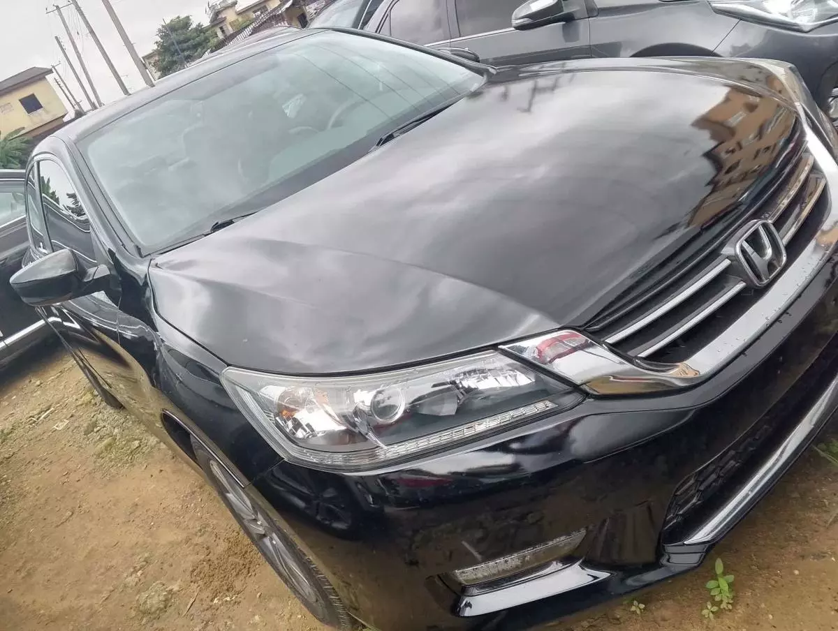 Honda Accord   - 2014