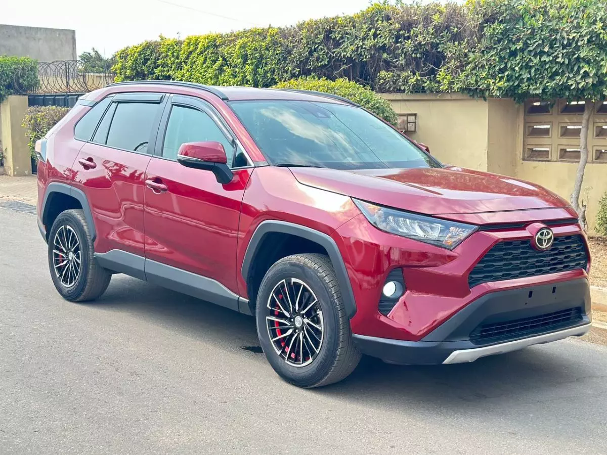 Toyota RAV 4   - 2020