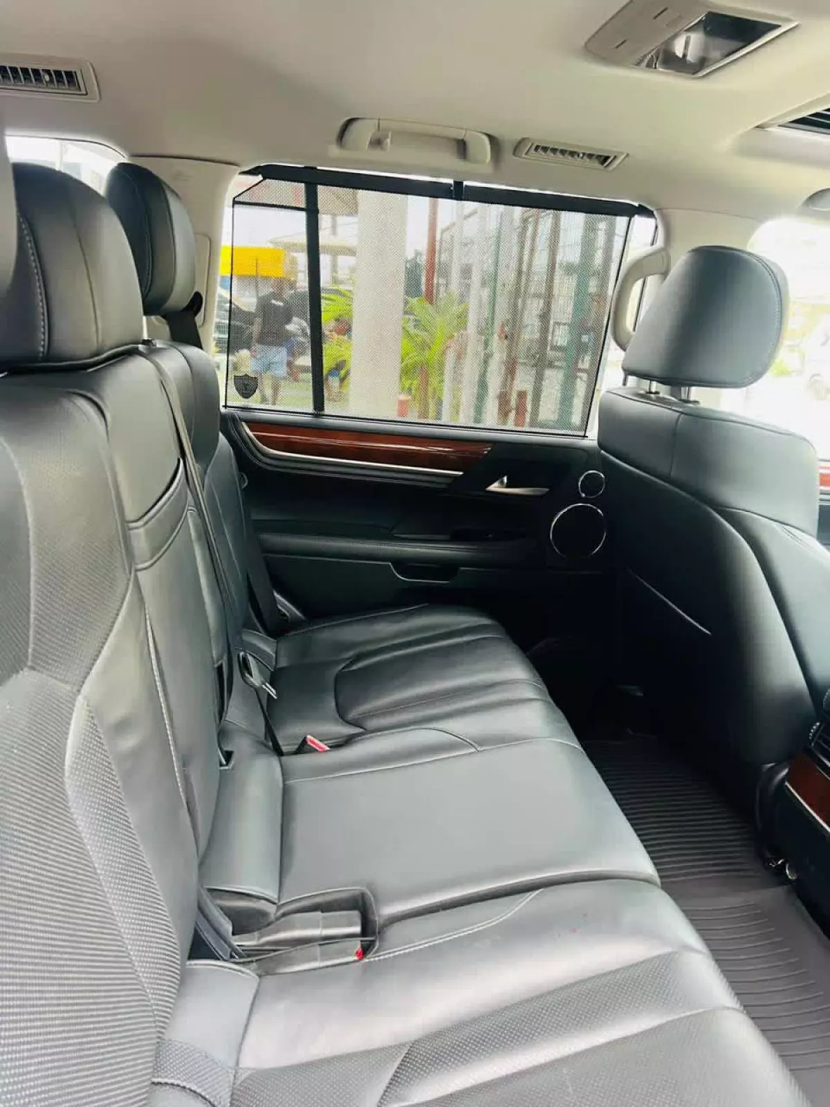 Lexus LX 570   - 2019