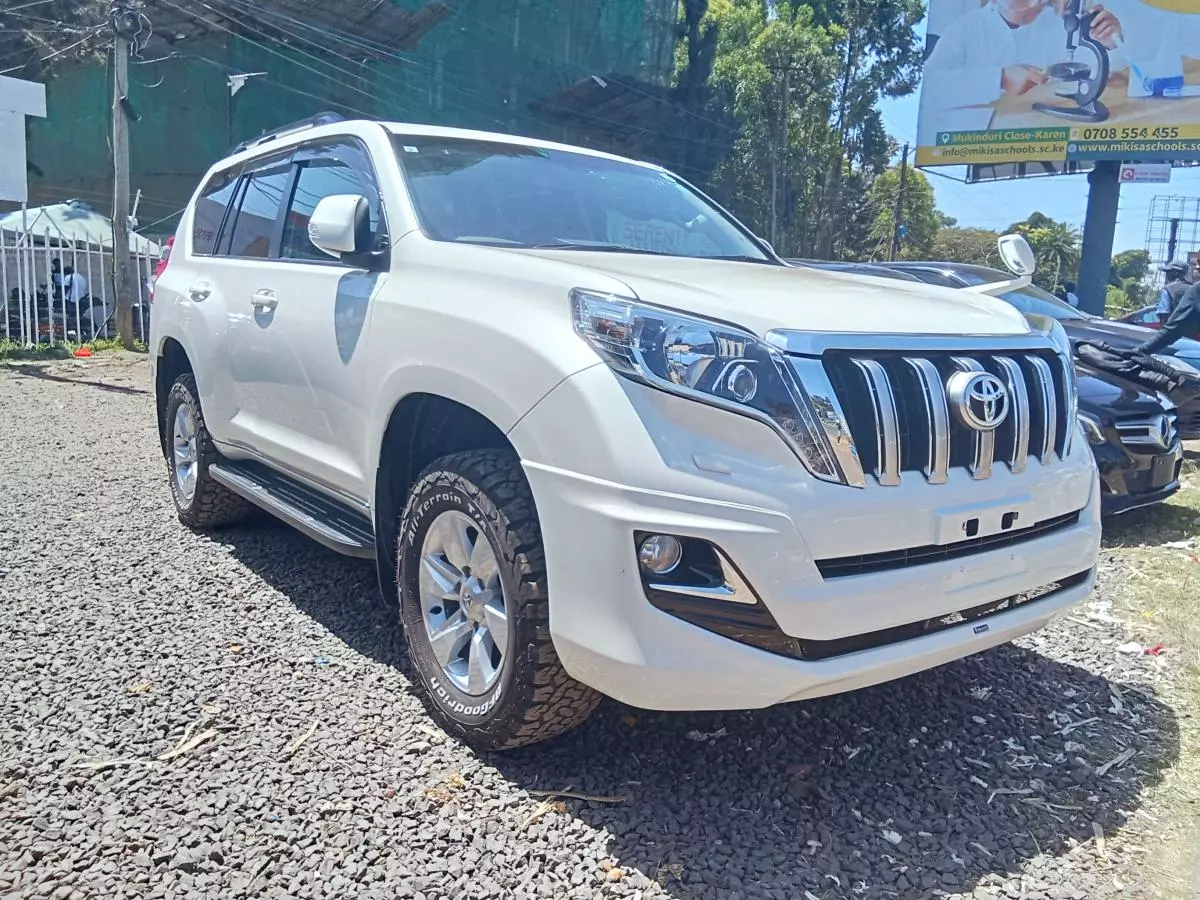 Toyota Landcruiser prado TX   - 2017