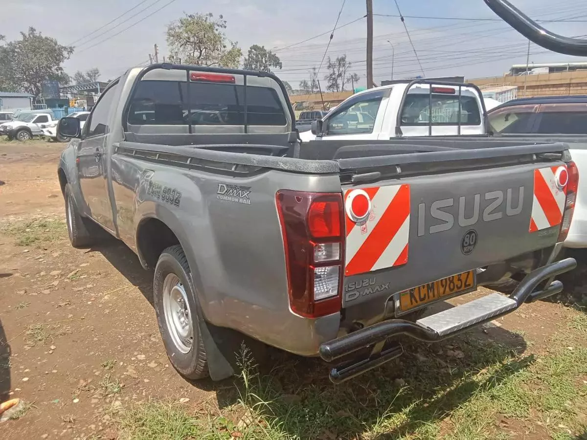 Isuzu D-Max   - 2017