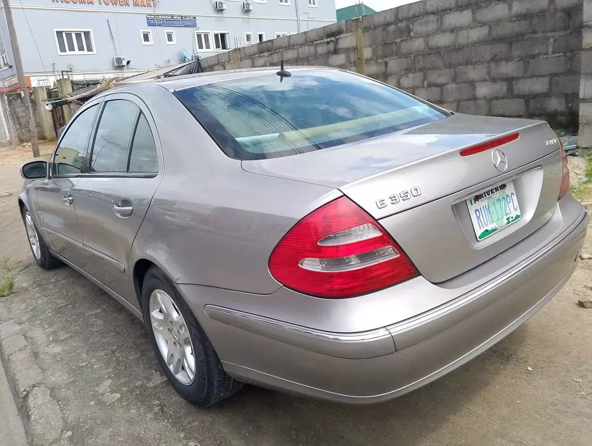 Mercedes-Benz E 350   - 2006