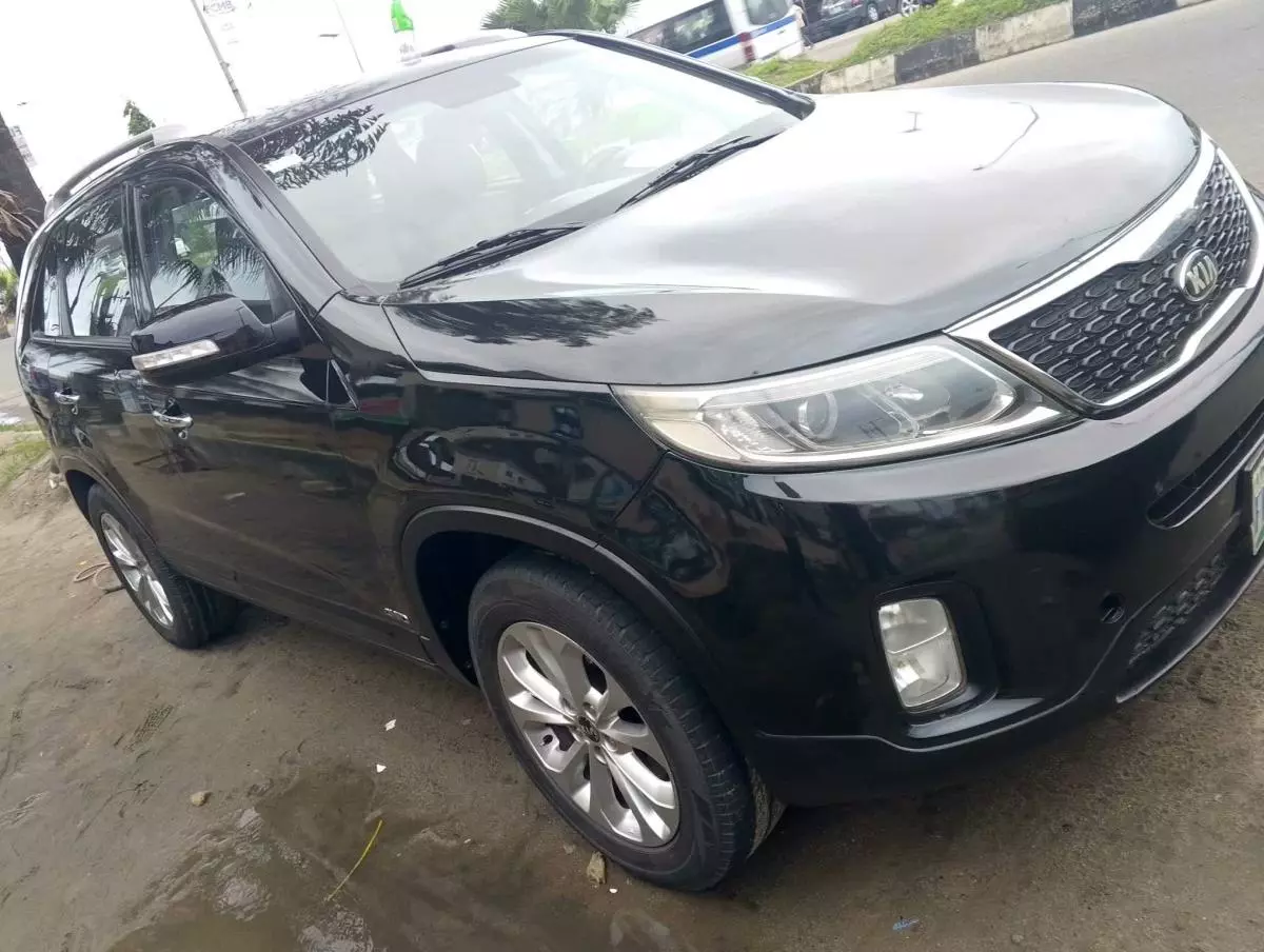 KIA Sorento   - 2015