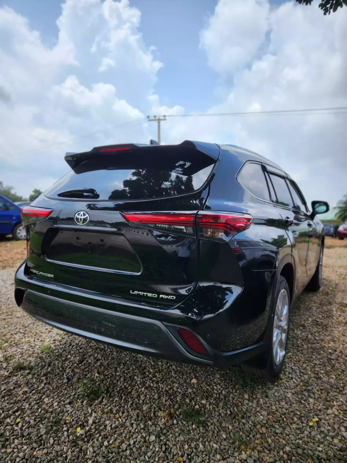 Toyota Highlander   - 2021