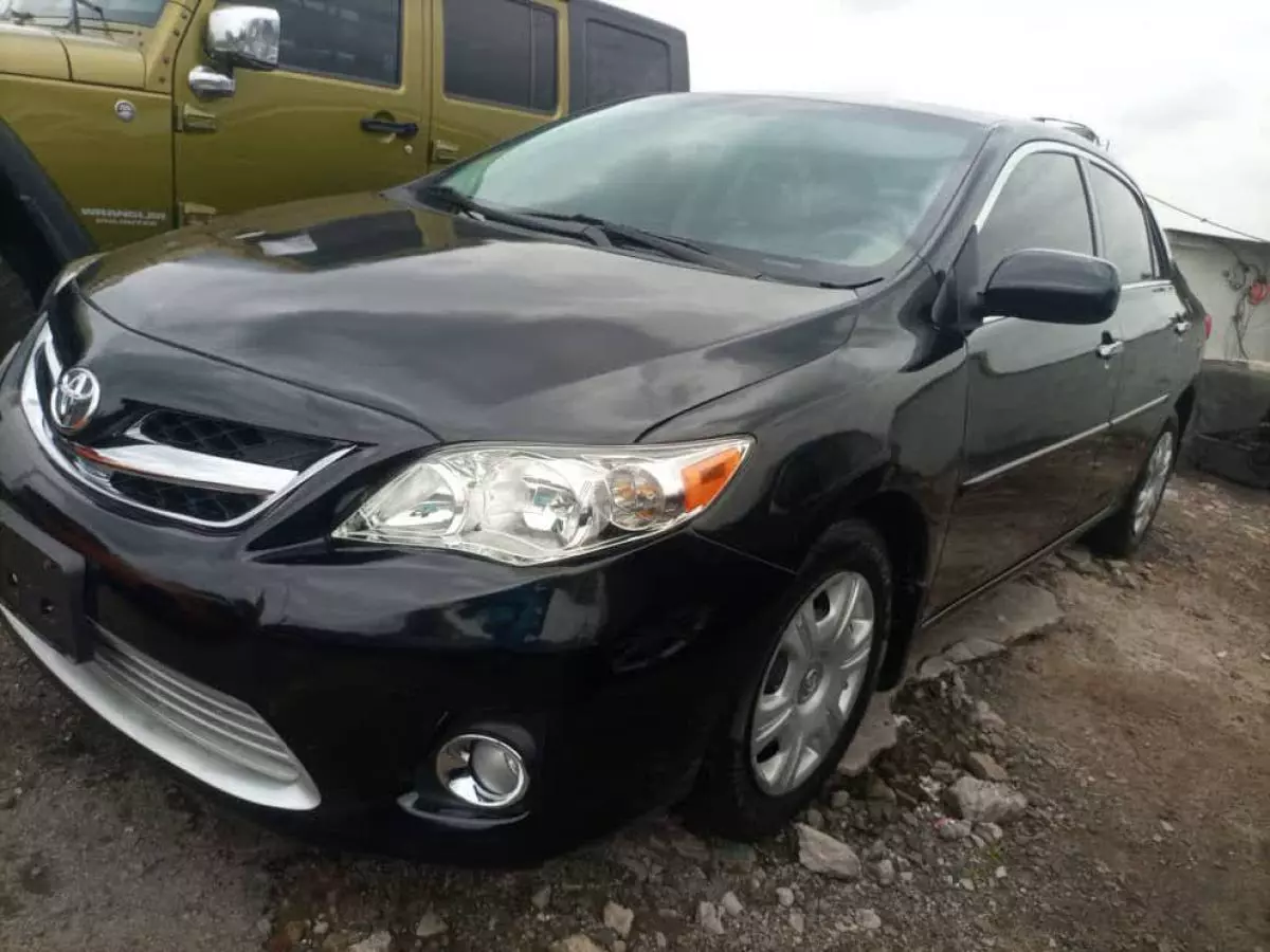 Toyota Corolla - 2011