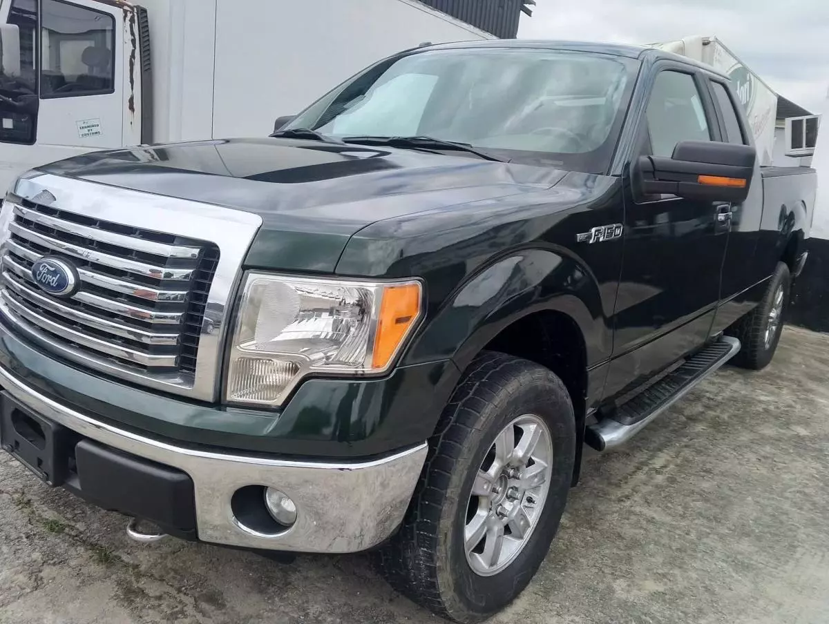 Ford F 150   - 2012