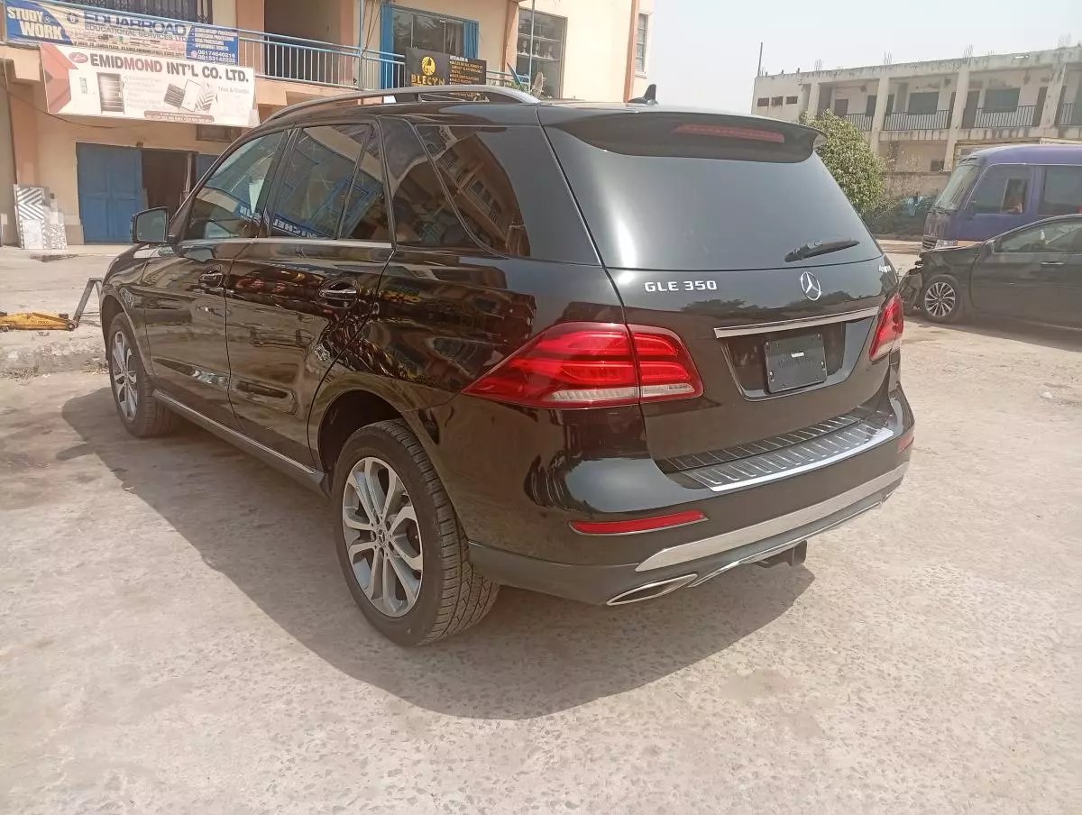 Mercedes-Benz GLE 350   - 2016