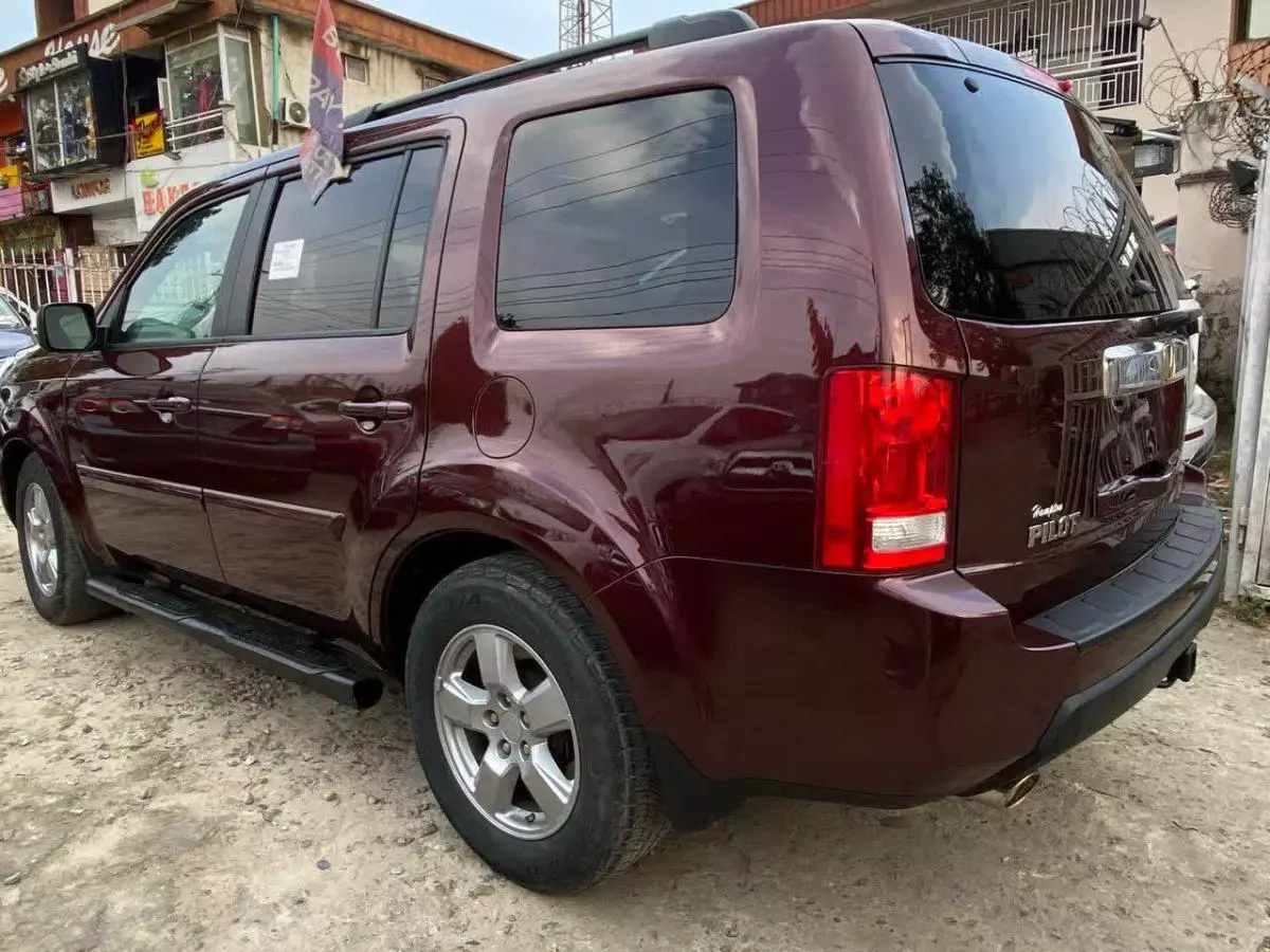 Honda Pilot - 2011