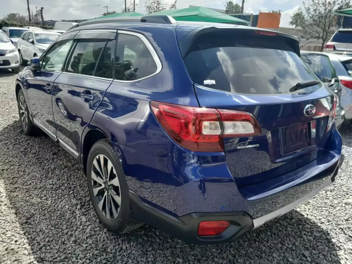 Subaru Outback - 2015
