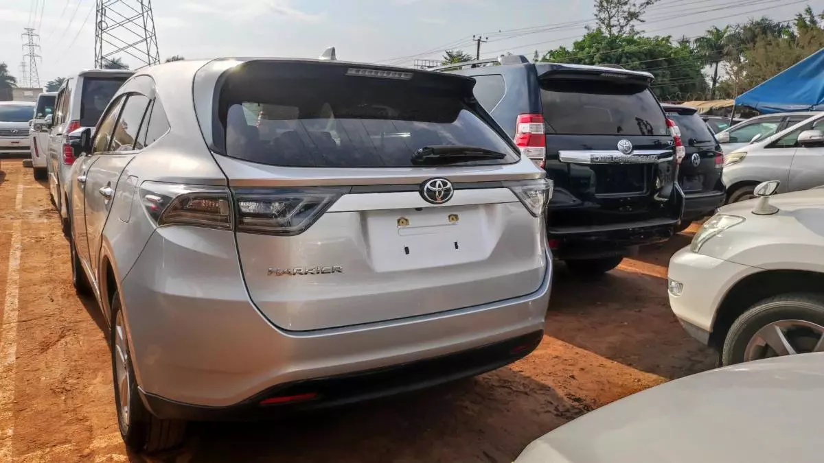 Toyota Harrier - 2014