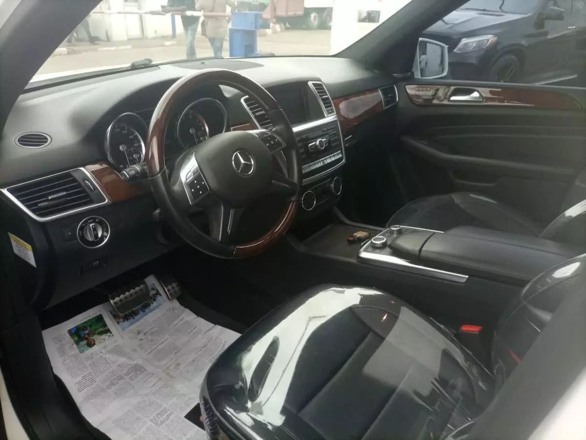 Mercedes-Benz ML 350   - 2013