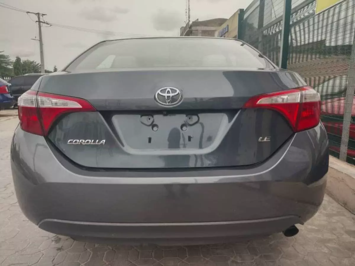 Toyota Corolla   - 2015